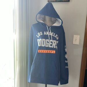 Majestic Los Angeles Dodgers NWTS sweatshirt hoodie SIZE 2X.  Light Blue
